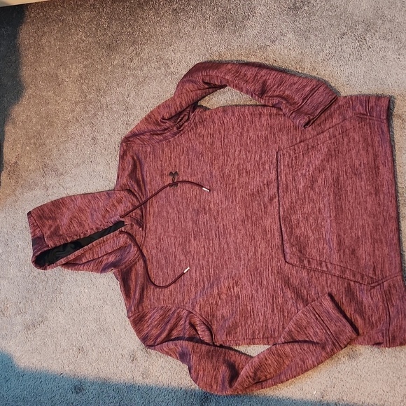UnderArmour Hoddie - Picture 1 of 5